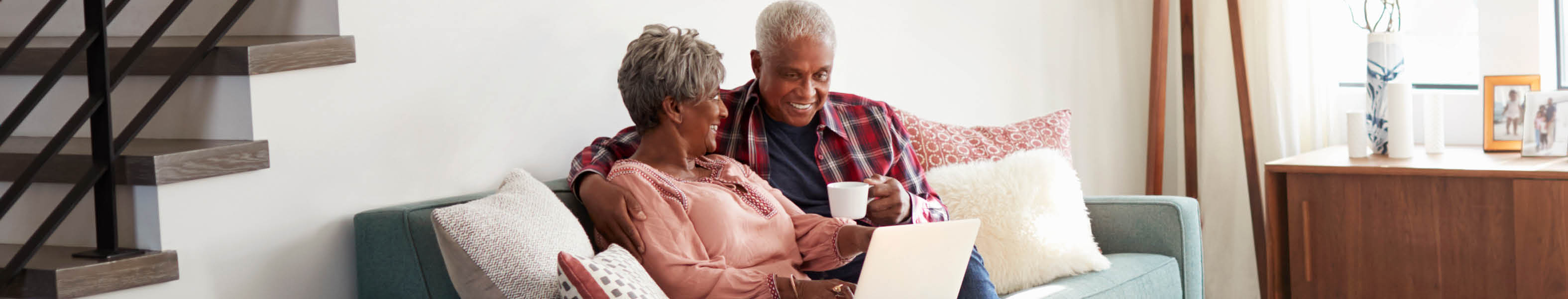 couple visiting doctor online